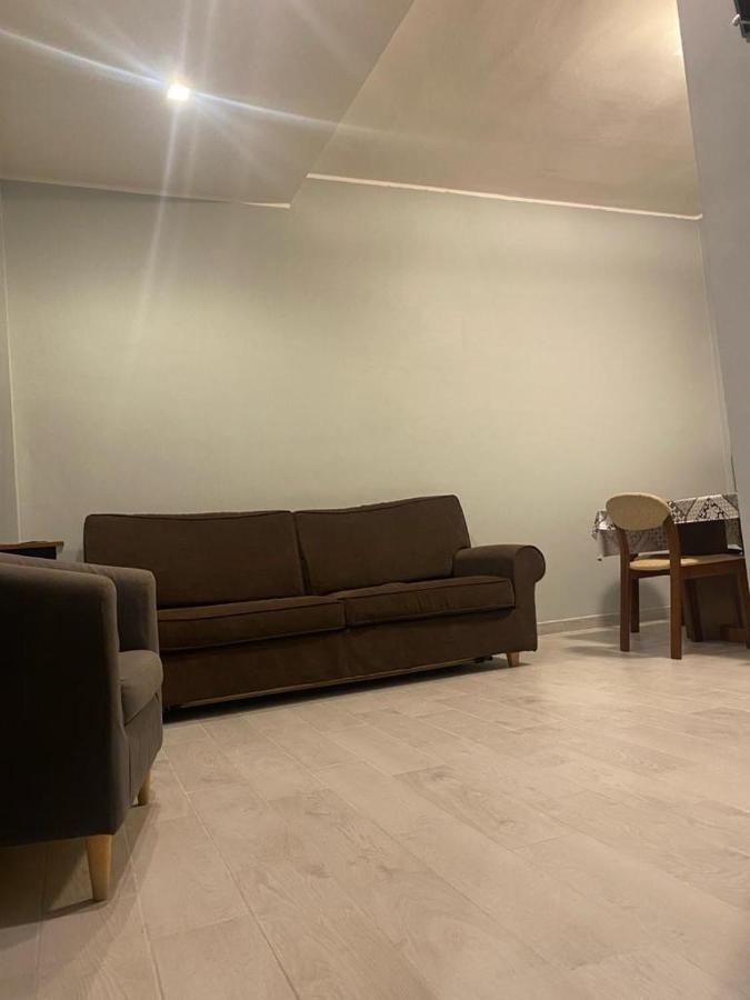 Apartment Sleep To